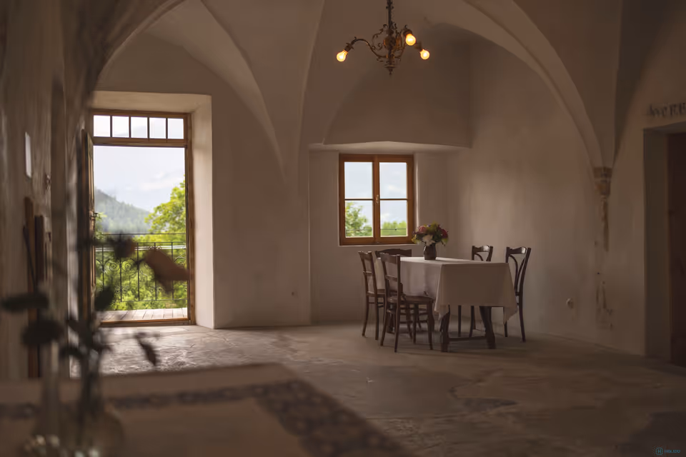 Interior 1