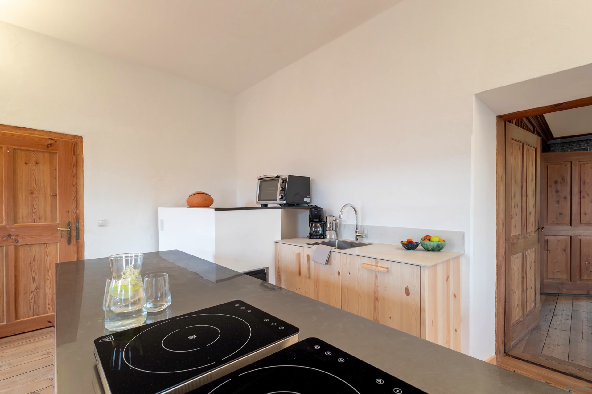 Erker Suite interior 6