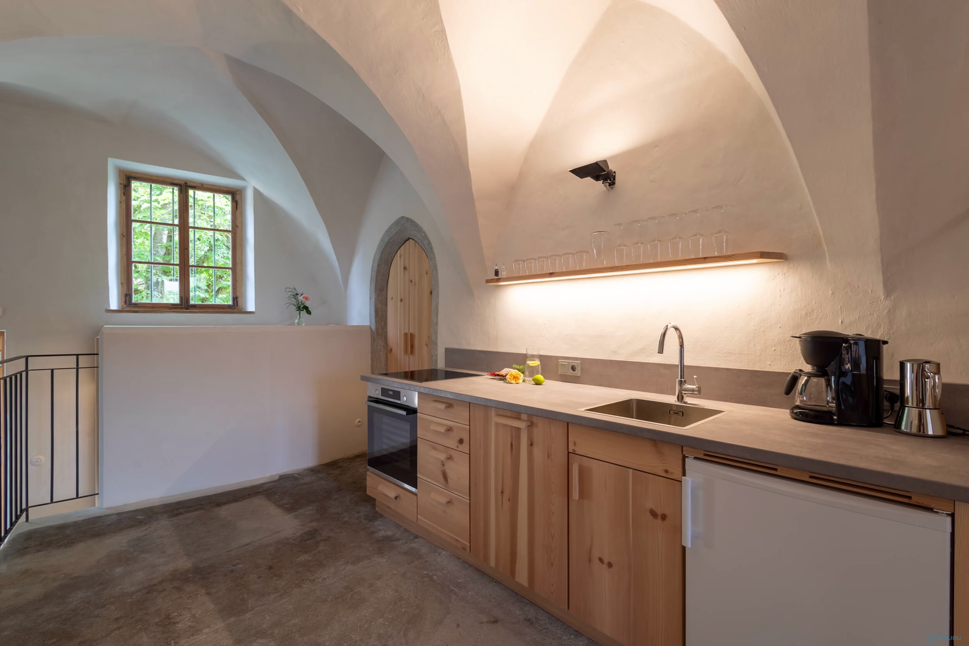 Apartment Gotik interior 13