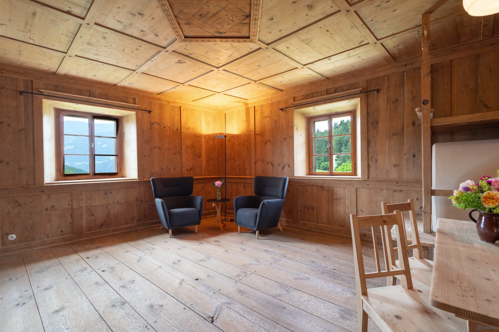 Apartment Gotik interior 9